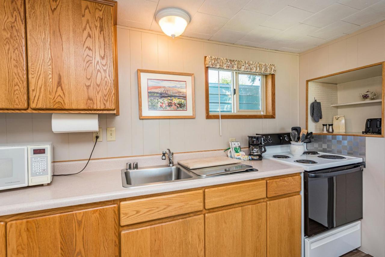Juan De Fuca Waterfront Hotel & Cottages Sequim Eksteriør billede