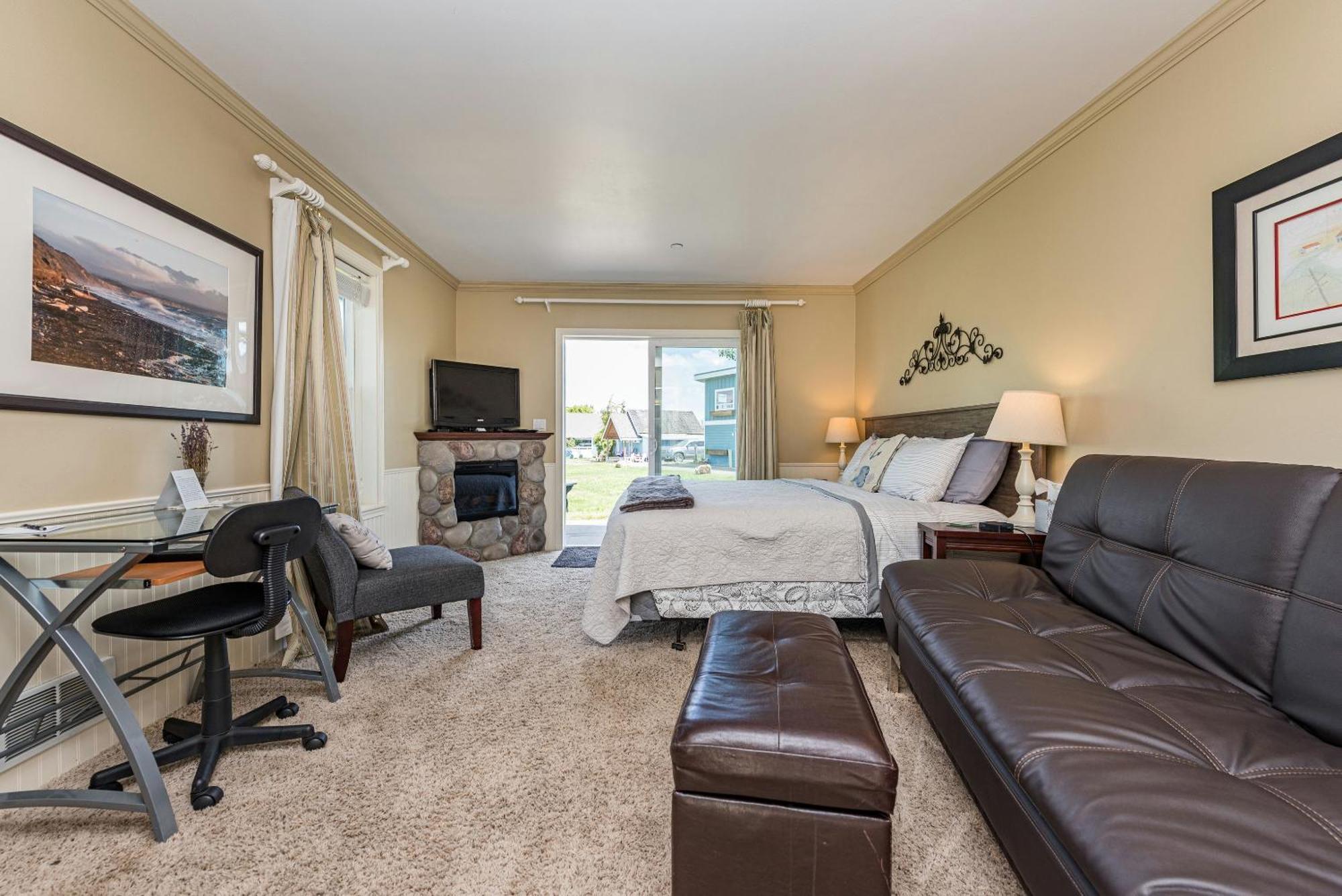 Juan De Fuca Waterfront Hotel & Cottages Sequim Eksteriør billede