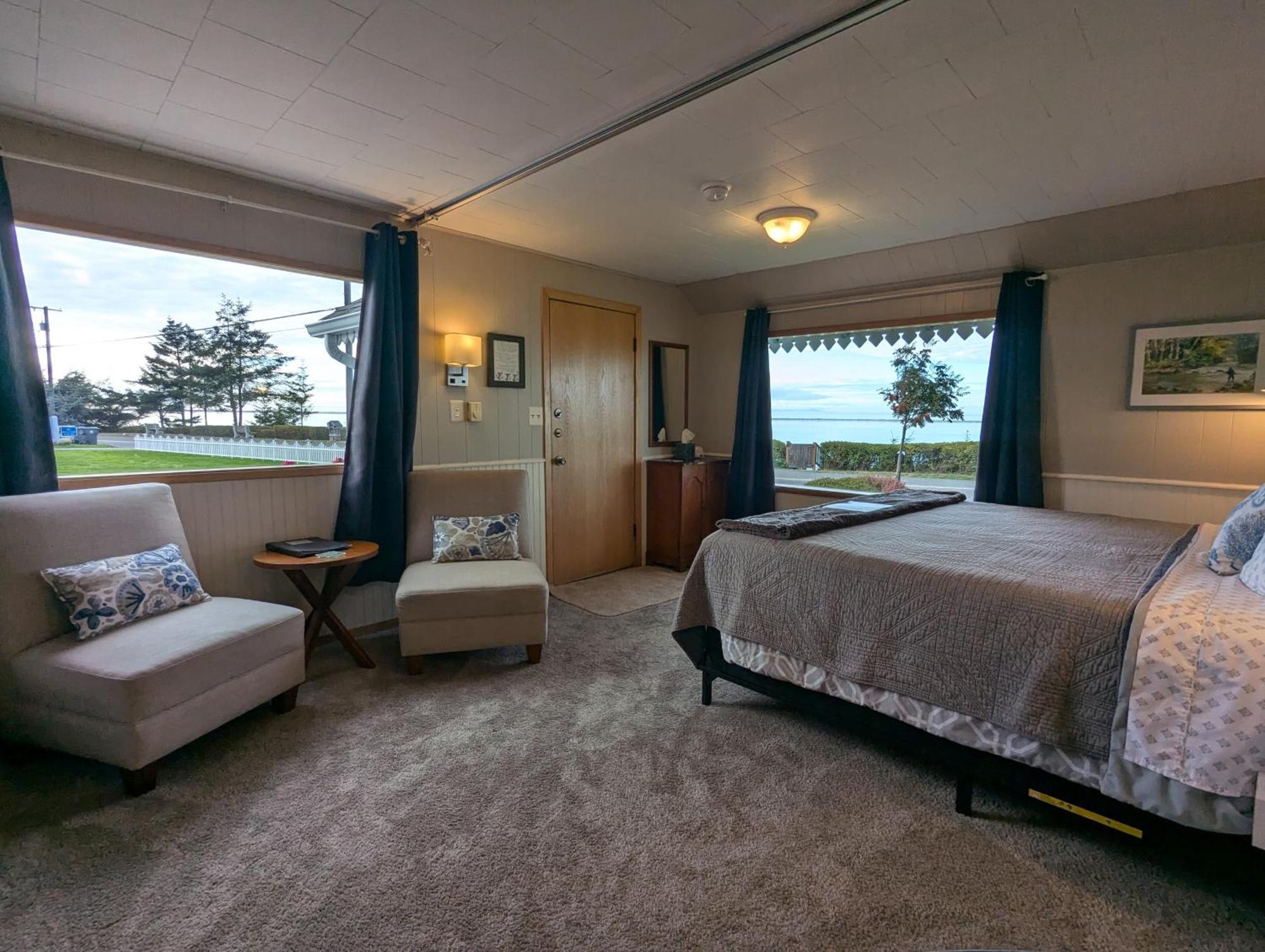 Juan De Fuca Waterfront Hotel & Cottages Sequim Eksteriør billede